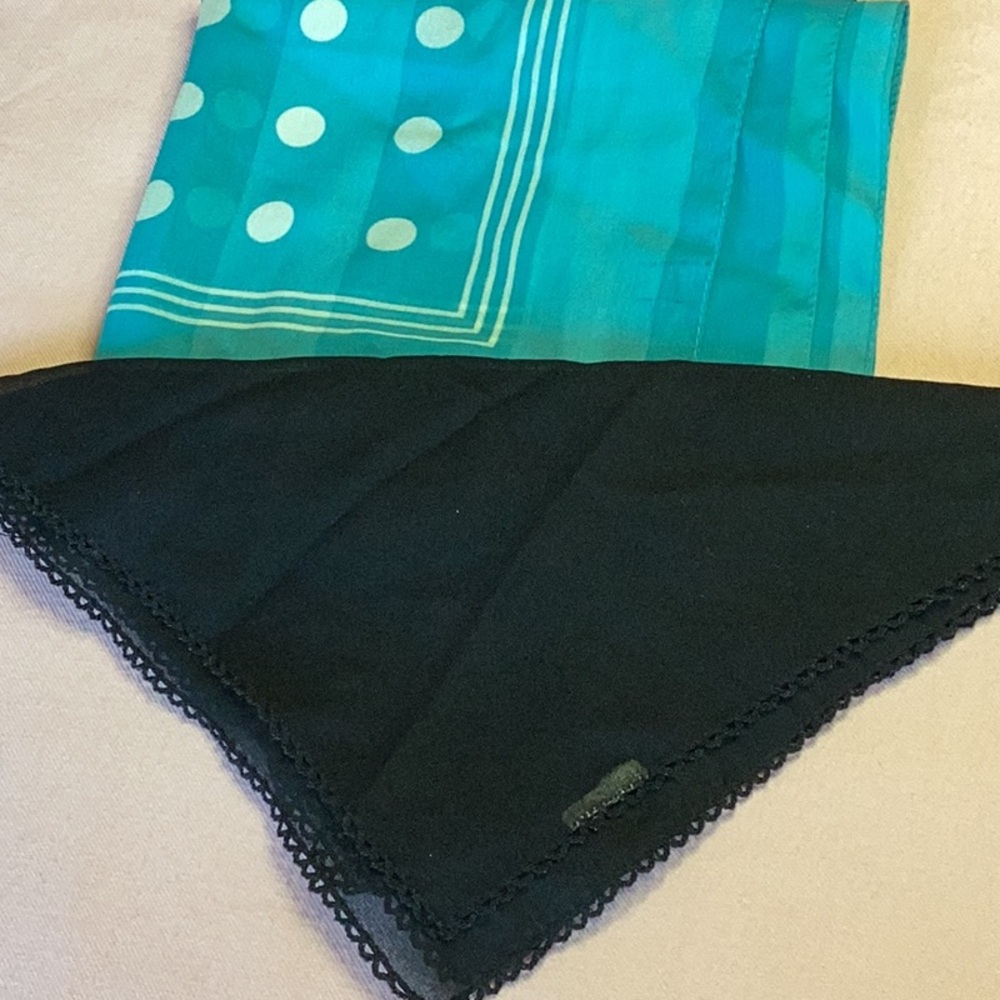 FINAL SALE PRICE Scarves, Bandana & Hankie Lot of 7 - Picture 2 of 11